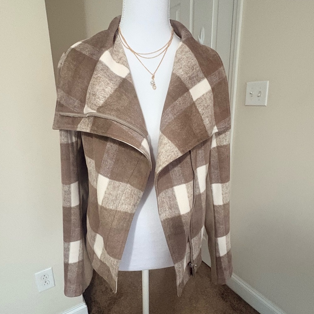 Bagatelle Brown and Cream Plaid Teddy Jacket